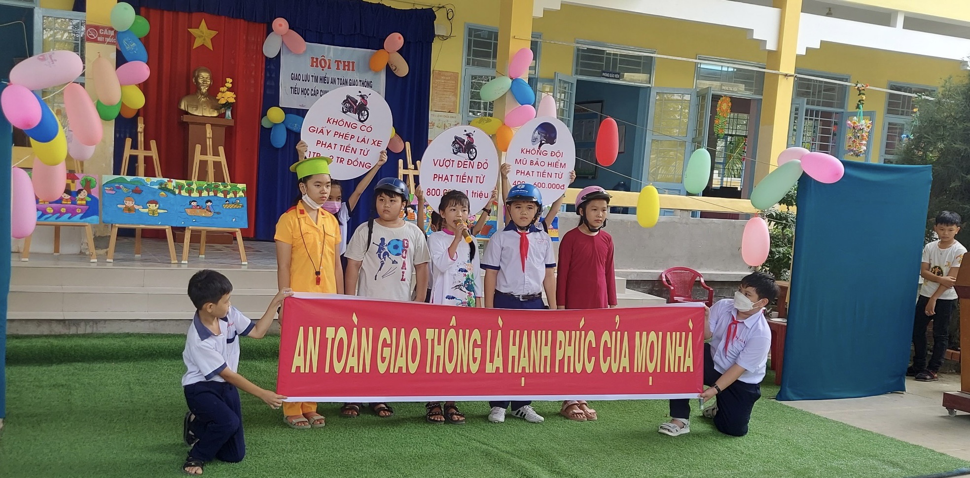Thi tìm hiểu ATGT cụm chuyên môn số 1 năm học 2022-2023